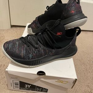 Under Armour Black Curry
